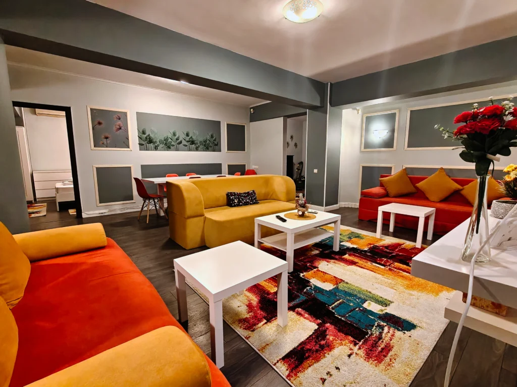 Pumo Properties - Balcesti Design Apartments - Centrul Vechi - Two-bedroom apartment - first floor3