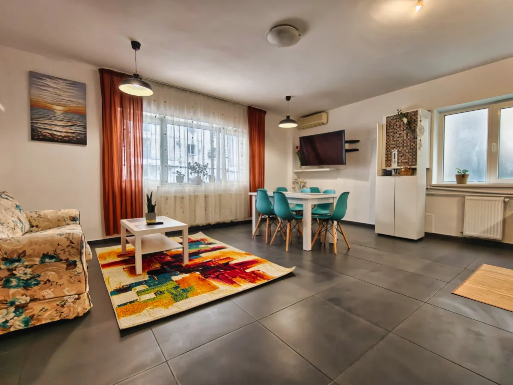 Pumo Properties - Balcesti Design Apartments - Centrul Vechi - Two-bedroom apartment - ground floor3