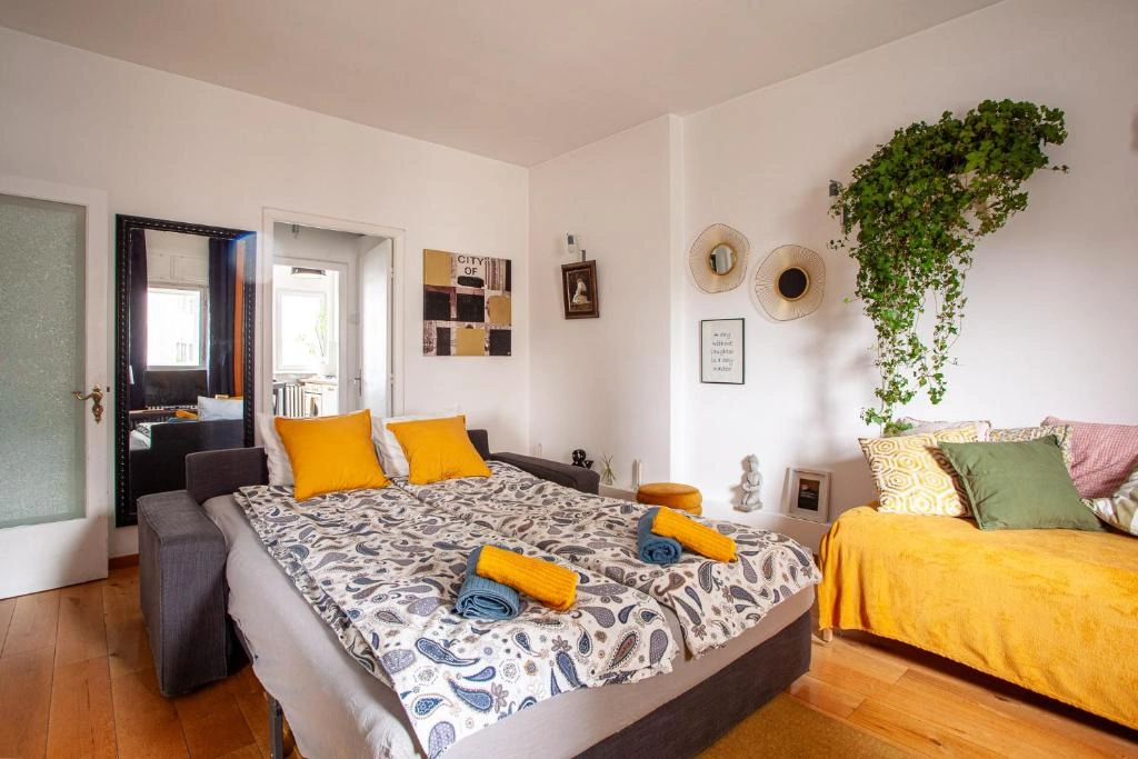 Pumo Properties - Vanatori Nest Apartment - City Center - One-bedroom apartment4